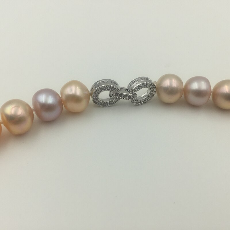 Women's Colorful Pearls Choker