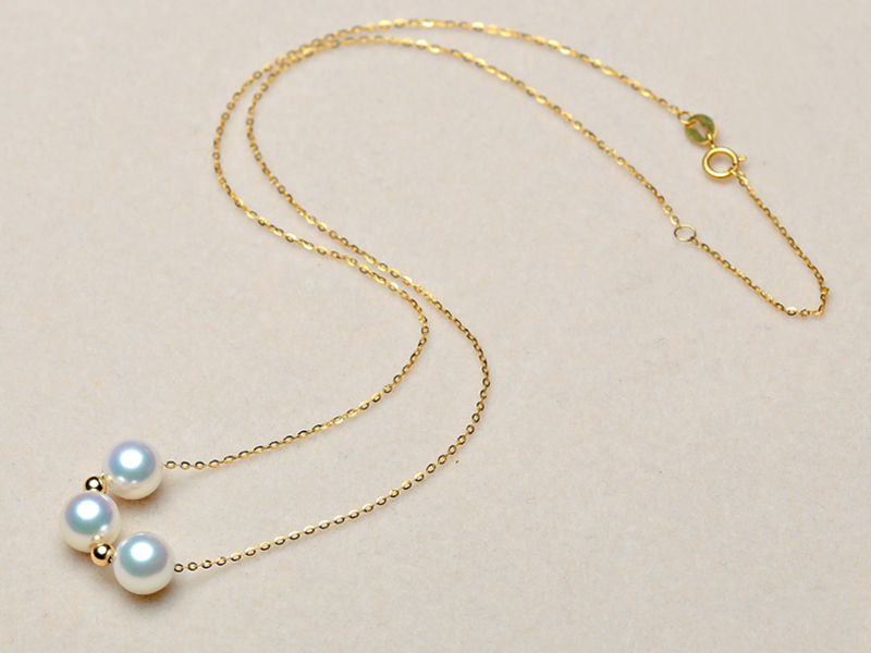 Classic Pearls Choker for Women