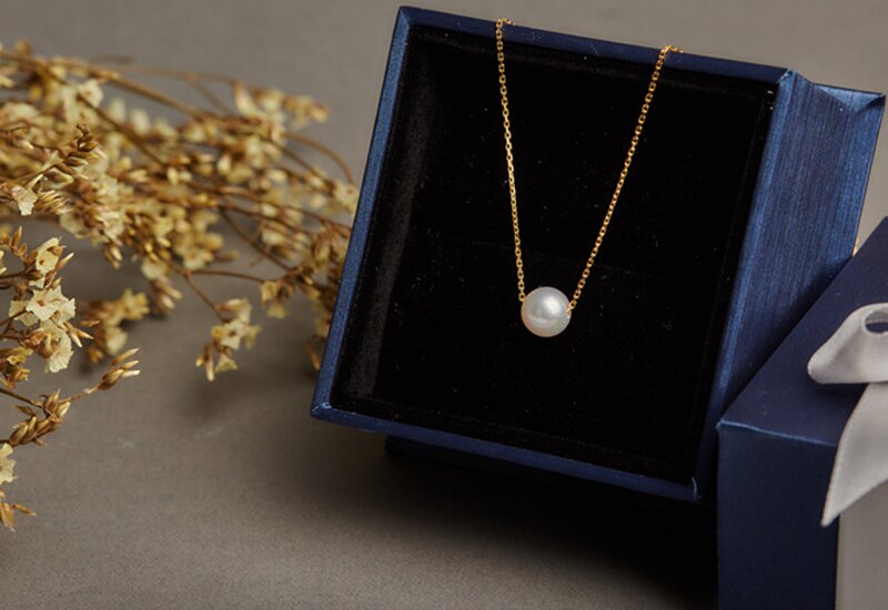 Stylish Pearls Choker for Women