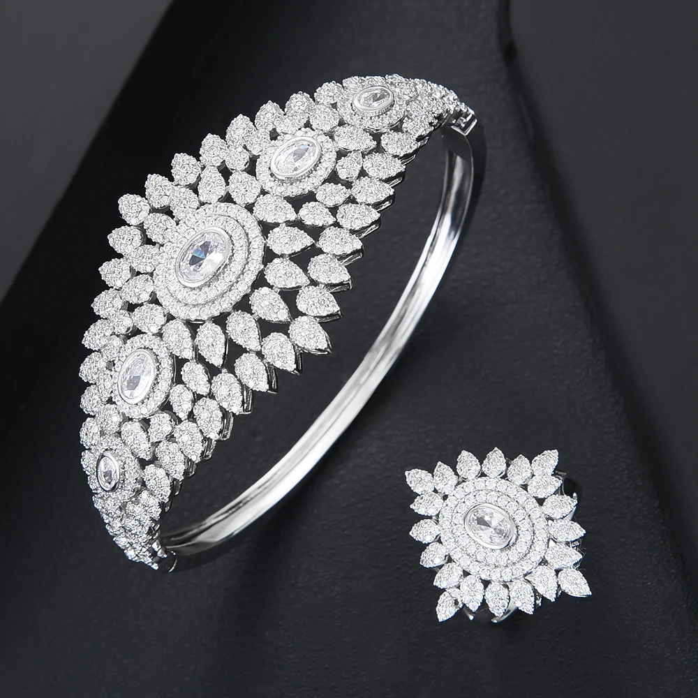 Women's Diva Necklace, Earrings, Bracelet and Ring Set