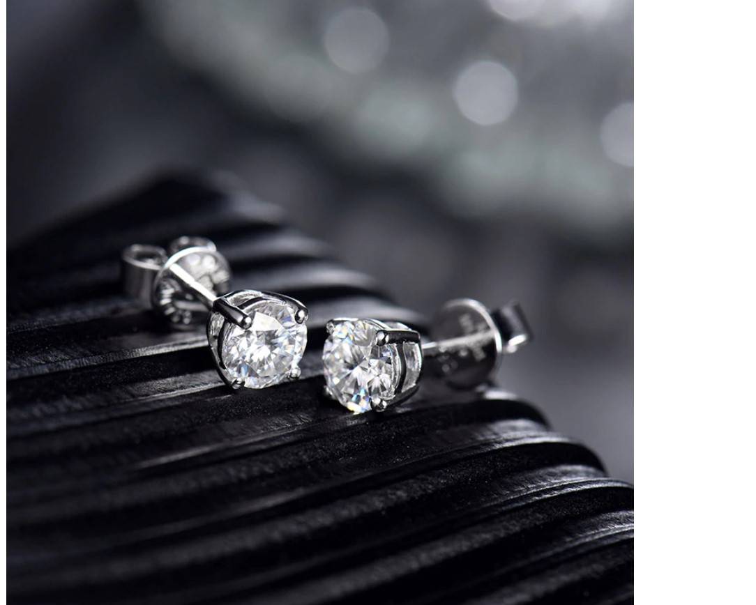 Women's 14K Gold Moissanite Stud Earrings